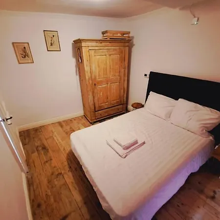 Haus Moselwald - 3 Bedrooms בית נופש אנקירך