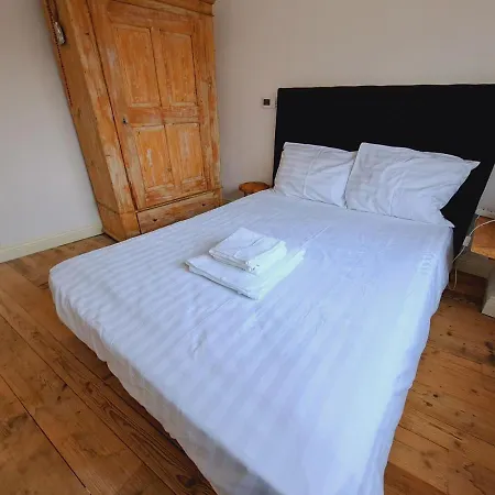 Haus Moselwald - 3 Bedrooms בית נופש *
