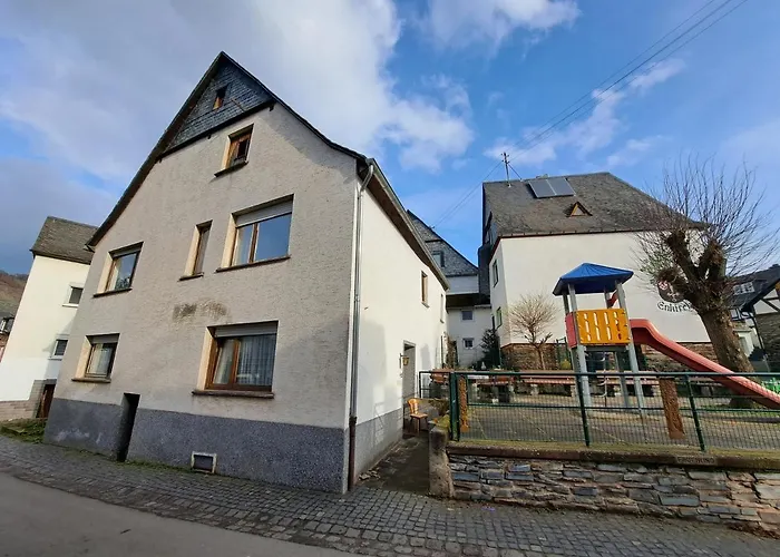 Haus Moselwald - 3 Bedrooms 別荘 *