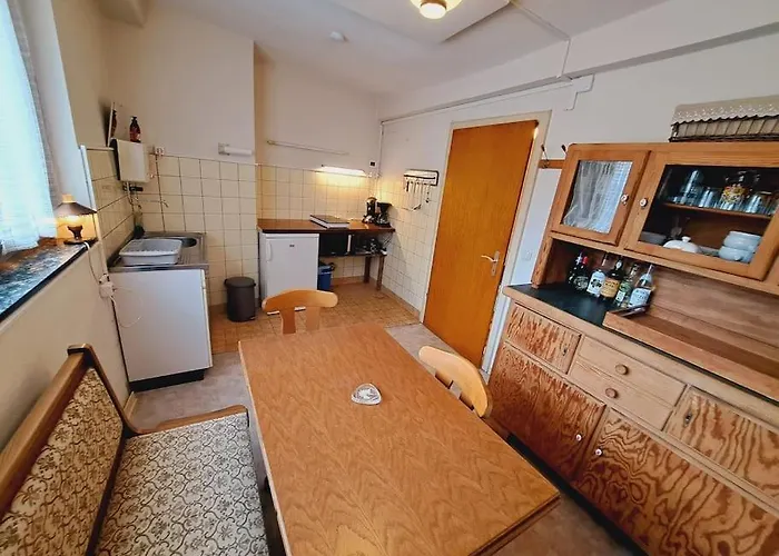 Haus Moselwald - 3 Bedrooms Semesterbostad *
